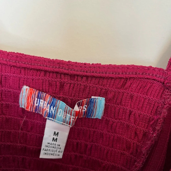 Urban outfitters Women's Burgundy Lace-Up Top size medium - Picture 3 of 4